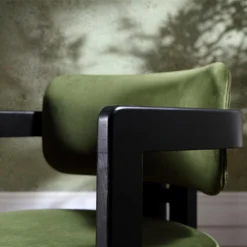 Stanford Curved Oak Frame Upholstered Chair, Moss Green Velvet Black Frame -Best Furniture Shop XNDCH 727 GREEN VEL scene4